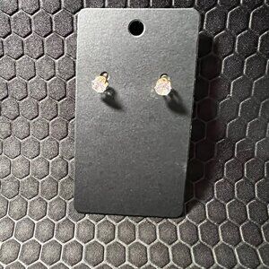 Crystal Stud Earrings Size .25-inch 18K White Gold Plated